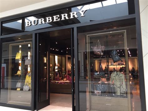 burberry outlets near me.